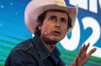 Kimbal Musk Posts His Explanation for All Those Epstein Emails