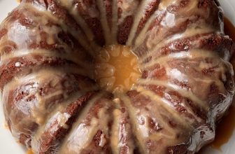 CHOCOLATE CHIP DEVIL’S FOOD CAKE